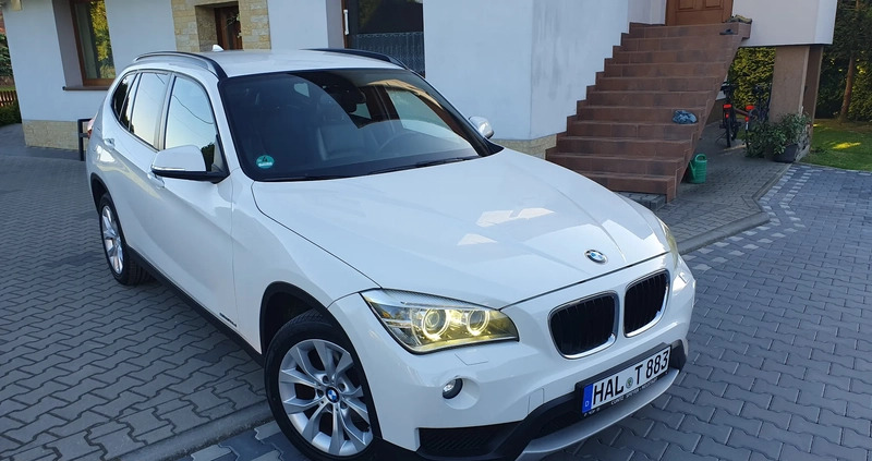 BMW X1 cena 38900 przebieg: 209000, rok produkcji 2012 z Zelów małe 781